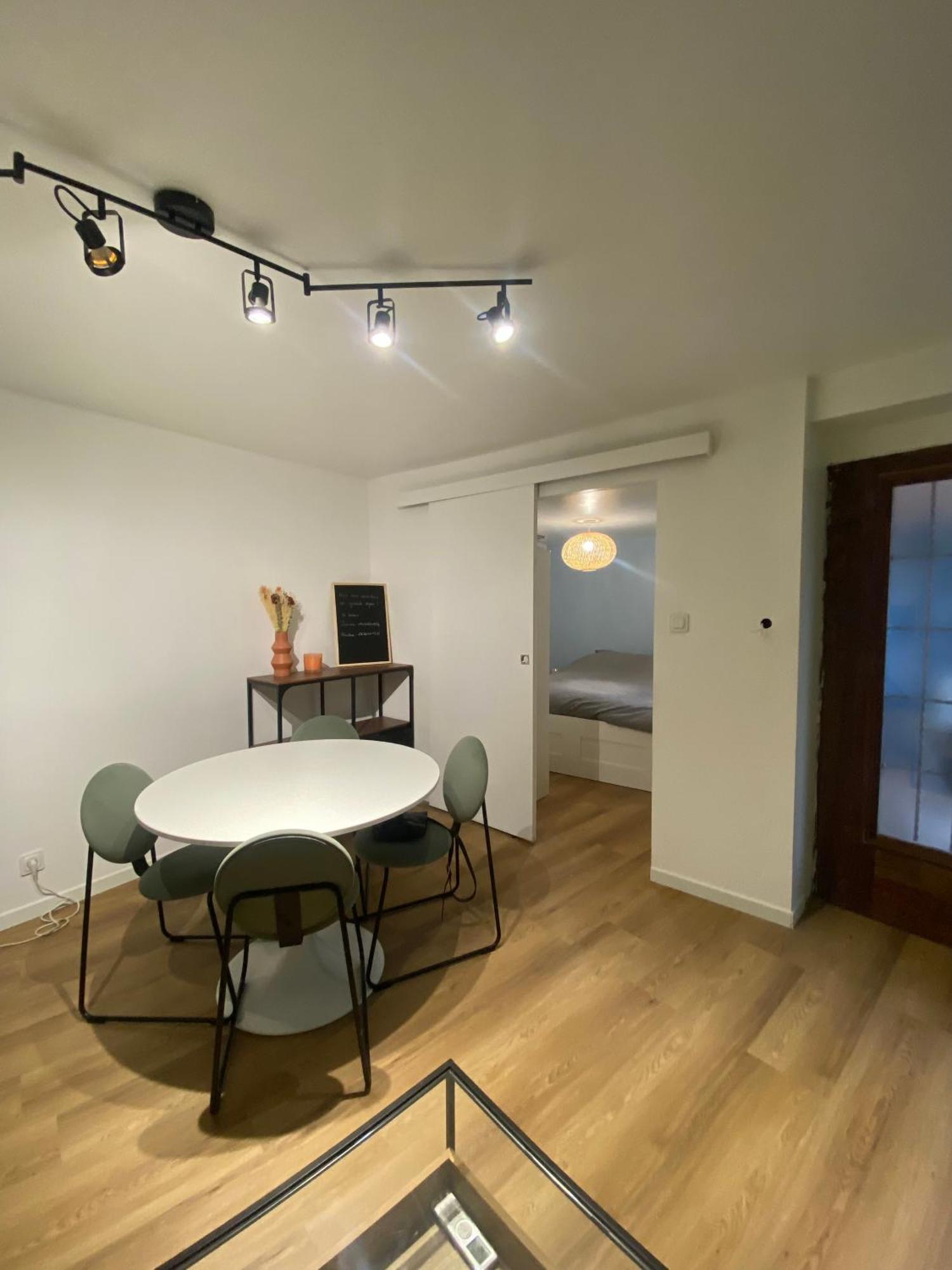Appartement Charmant T2 Proche Arenes à Nîmes Extérieur photo